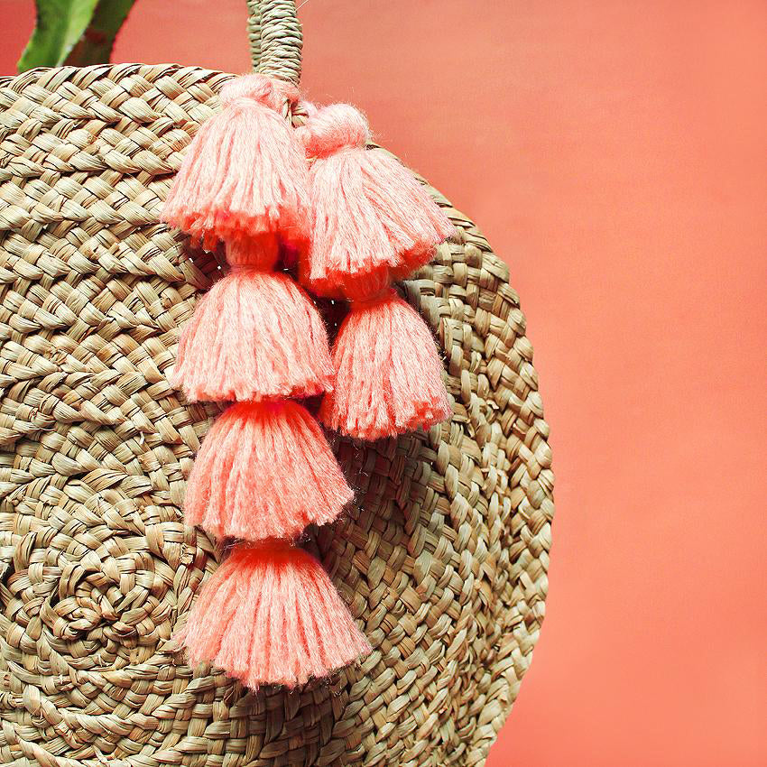 Luna Round Bag, Round Straw Bag, Woven Straw Bag, Round Beach Bag, Beach Handbag, beach tote bag, Straw tote bag, with pink tassels